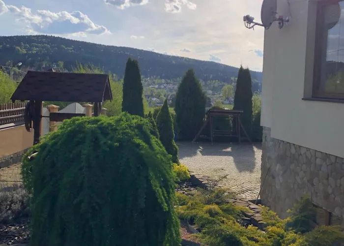 Solar بيت للعطل Skhidnytsia